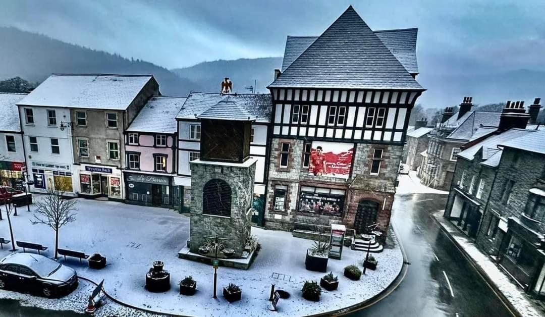 Hand Apartment, Llanrwst, Conwy, Snowdonia Dış mekan fotoğraf